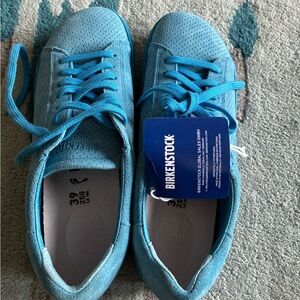 Suede Birkenstock Blue Footbed Shoes. Size 39
